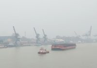 Kabut Asap Makin Tebal, Gubernur Sumsel malah Terbang ke Luar Negeri