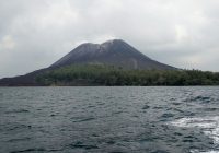 Anak Krakatau Potensi Erupsi, Waspada Bencana Geologi