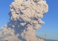 Gunung Sinabung Kembali Meletus, Luncurkan Awan Panas Sejauh 4,5 Kilometer