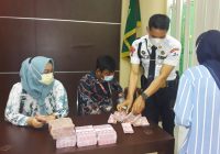Kembalikan Lagi Uang Negara Rp600 Juta Kembalikan Lagi Uang Negara Rp600 Juta