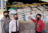 Angkut 659 Kantong Pupuk Tanpa Izin, Fuso Dikandang