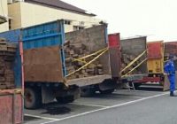 Sita 1.019 Kayu Gelondongan, Angkut 18 Tersangka Illegal Logging Sita 1.019 Kayu Gelondongan, Angkut 18 Tersangka Illegal Logging