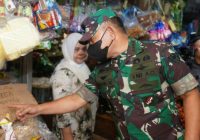 Bantu Kesulitan Rakyat, Pantau Minyak Goreng di Pasar