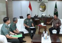Menteri ATR/Kepala BPN Terima Silaturahmi Kepala Staf Angkatan Darat Menteri ATR/Kepala BPN Terima Silaturahmi Kepala Staf Angkatan Darat
