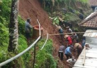 Tanah Longsor Telan Dua Korban Jiwa