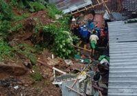 Satu Pemancing Tewas dan Tiga Korban Luka akibat Tanah Longsor
