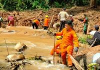 Dua Warga Tewas dan Tiga Orang Hilang akibat Tanah Longsor di Way Kanan Lampung
