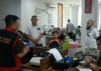 Bersih-bersih Kantor Semen, Periksa 15 Saksi
