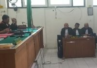 Dituntut 8 Bulan, Terdakwa Tidak Ditahan