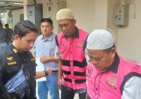 Korupsi Anggaran Sampah, Eks Kepala Dinas dan Bendahara Dituntut 4 Tahun