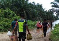Ratusan Warga Mengungsi, Satu Balita Tewas Terseret Banjir