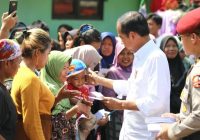 Presiden Jokowi Tinjau Banjir Demak