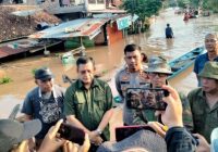 Evakuasi Warga Terdampak Banjir Bandang di OKU