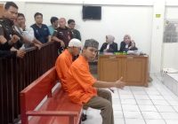 Keluarga Korban Pembunuhan Mengamuk di Persidangan, Dua Terdakwa Diserang