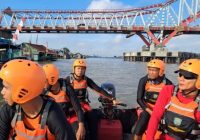 Cari Bocah Tenggelam di Sungai Musi