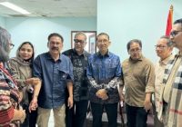 Menteri Kebudayaan dan Artis Film Nasional Sambangi Kantor PWI versi KLB