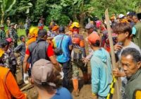 Banjir dan Longsor Sapu Kabupaten Bandung Barat, Satu Korban Tewas
