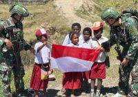 Semarak HUT Ke-80 Kemerdekaan RI, Satgas Yonif 142/KJ Kibarkan sang Merah Putih di Tanah Papua