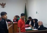 Beli Ganja di Medsos, Divonis 9,5 Tahun