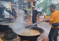 Masak 10 Kuali Kuah Beulangong untuk Korban Banjir Aceh Tamiang