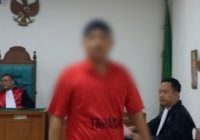 Agus Sempat Lolos Dicokok Polisi karena Dipagari Massa, Ade Hanya Bisa Pasrah Dicomot di Rumah