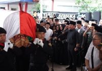 Jenazah Alex Noerdin Dilepas secara Kedinasan, Dipimpin Gubernur Sumsel Herman Deru