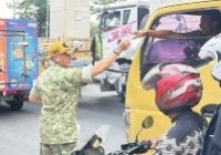 Jasdam II/Sriwijaya Bagikan 1.200 Paket Takjil kepada Pejuang Nafkah di Jalanan