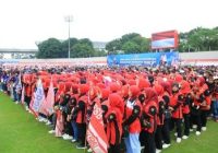 Kapolri Pimpin Apel Kamtibmas Bersama Ojol dan Buruh di Bumi Sriwijaya