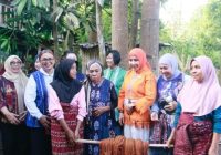 Kemendagri dan Dekranas Gelar Pelatihan Pewarna Alami di Alor Kemendagri dan Dekranas Gelar Pelatihan Pewarna Alami di Alor