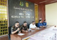 Pejabat Bank Tersangka Korupsi KUR di OKU Timur Kembalikan Uang Rp506 Juta Pejabat Bank Tersangka Korupsi KUR di OKU Timur Kembalikan Uang Rp506 Juta