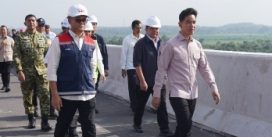 Pangkogasgabpad Dampingi Wapres Gibran saat Berkunjung ke Sumsel Pangkogasgabpad Dampingi Wapres Gibran saat Berkunjung ke Sumsel