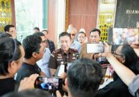 Ahli Waris Almarhum Haji Alim Sepakat Kembalikan Kerugian Negara Rp127 Miliar Ahli Waris Almarhum Haji Alim Sepakat Kembalikan Kerugian Negara Rp127 Miliar