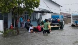 Curah Hujan Tinggi, Banjir Rendam Kota Padang