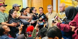 Dorong Pers Jadi Garda Terdepan Edukasi Publik Lawan Pinjol Ilegal