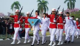 Tingkatkan Sinergi dan Pengabdian saat Upacara Hari Kemerdekaan