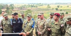 Kasdam II/Swj Dampingi Dankodiklat TNI Tinjau Latgabma Super Garuda Shield 2026 Materi Airbone di Puslatpur Kodiklatad Baturaja